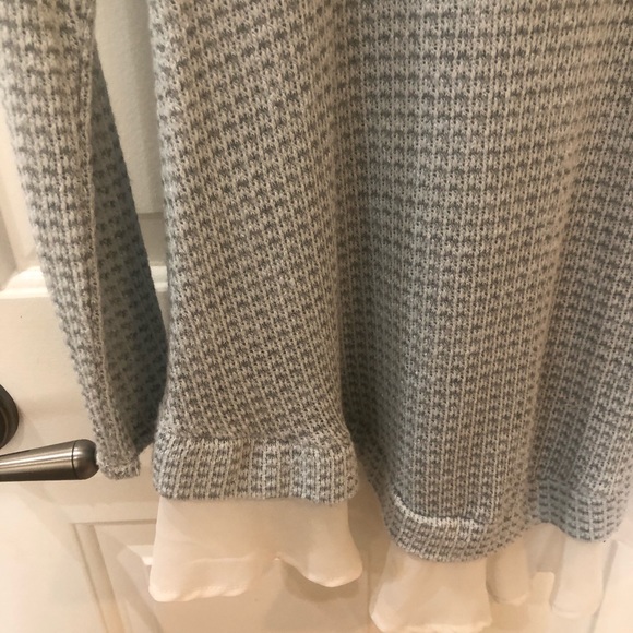 Knitted blue long sleeve - Picture 2 of 4